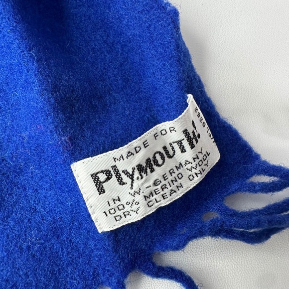 ❌SOLD❌VTG Plymouth 100 Merino Wool Scarf Royal Blue Fringe Made in W‎ Germany - Picture 2 of 5